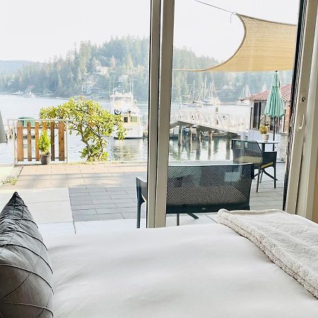 Villa Oceanfront Zen North Vancouver Exterior foto