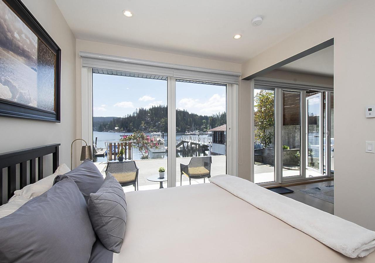 Villa Oceanfront Zen North Vancouver Exterior foto