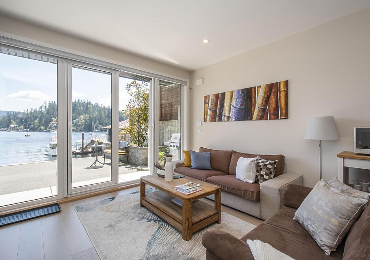 Villa Oceanfront Zen North Vancouver Exterior foto