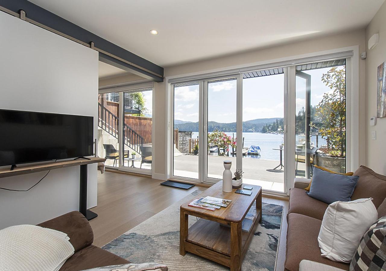 Villa Oceanfront Zen North Vancouver Exterior foto